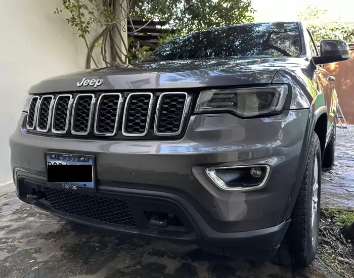 $33,500.00
 

 (Rebajado 6%) Jeep Cherokee 2018 32000 km Gasolina Automática en Antiguo Cuscatlán